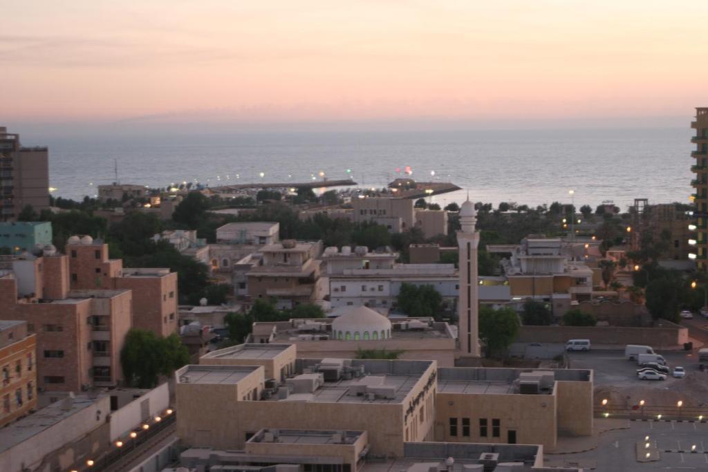 Gulf Continental Suite Κουβέιτ Δωμάτιο φωτογραφία